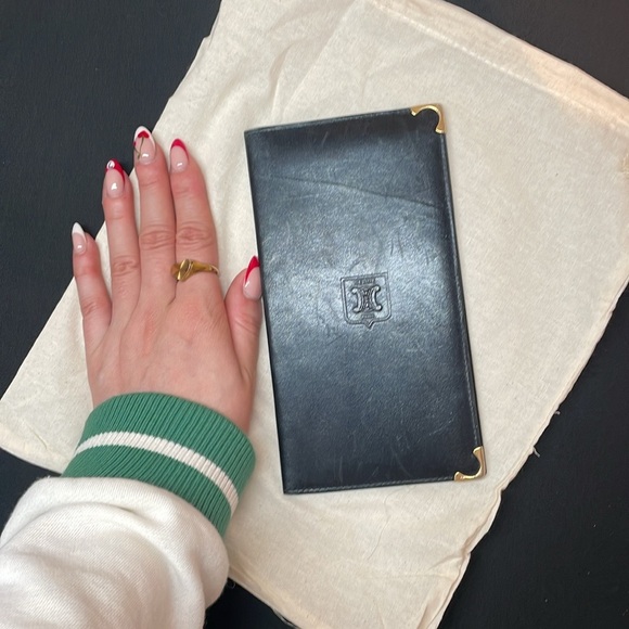 Vintage Celine Bifold Wallet - Picture 2 of 6